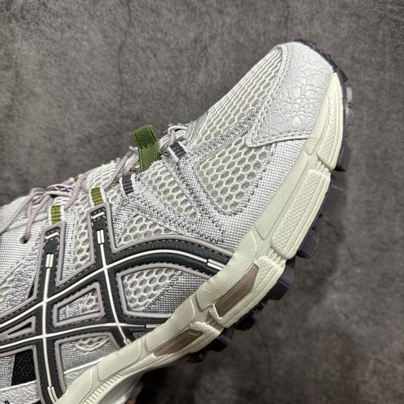 Asics Gel-Kahana 8 view