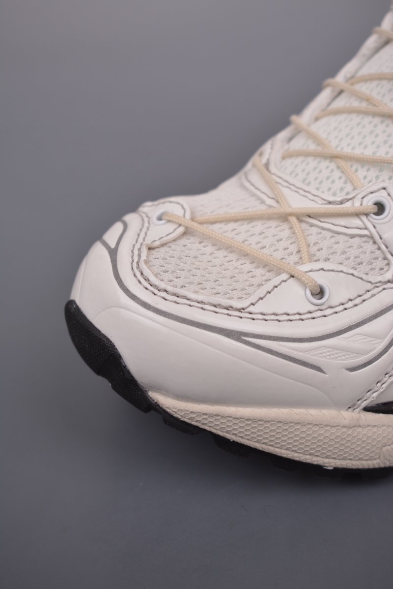 Asics Gel-Kayano 14 'Unaffected' view
