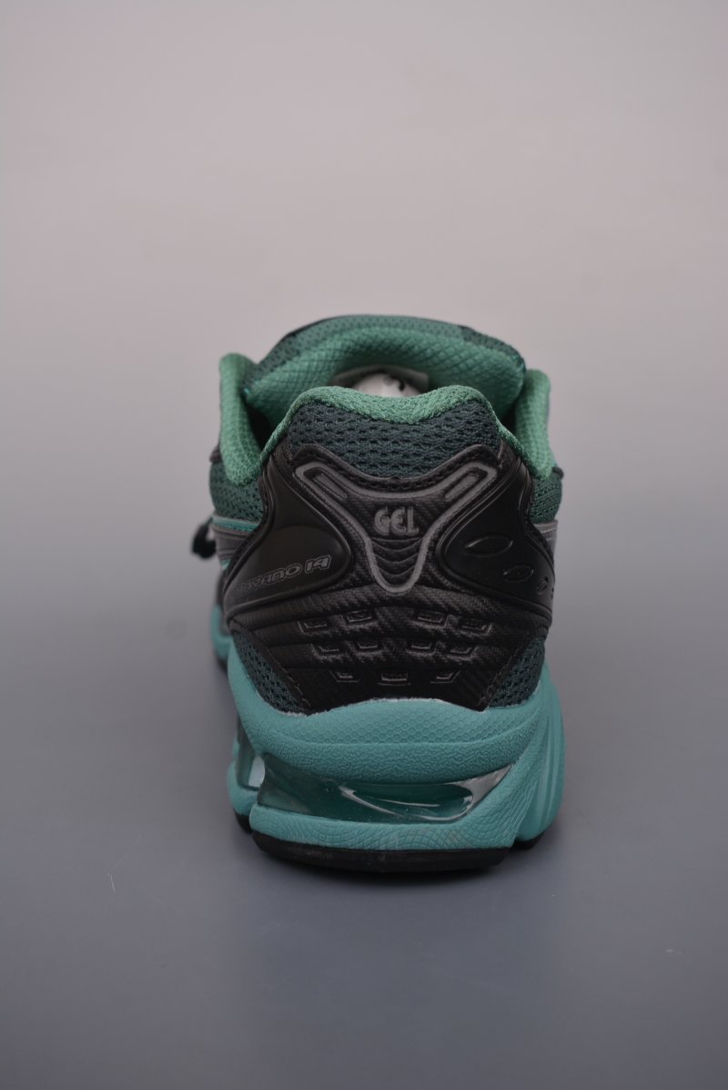 Asics Gel-Kayano 14 'Unaffected' view