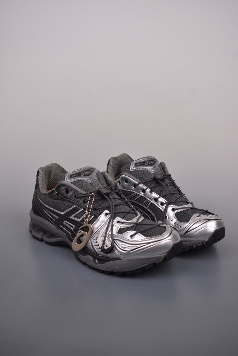 Asics Gel-Kayano 14 'Unaffected' view