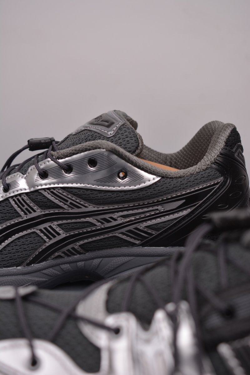 Asics Gel-Kayano 14 'Unaffected' view