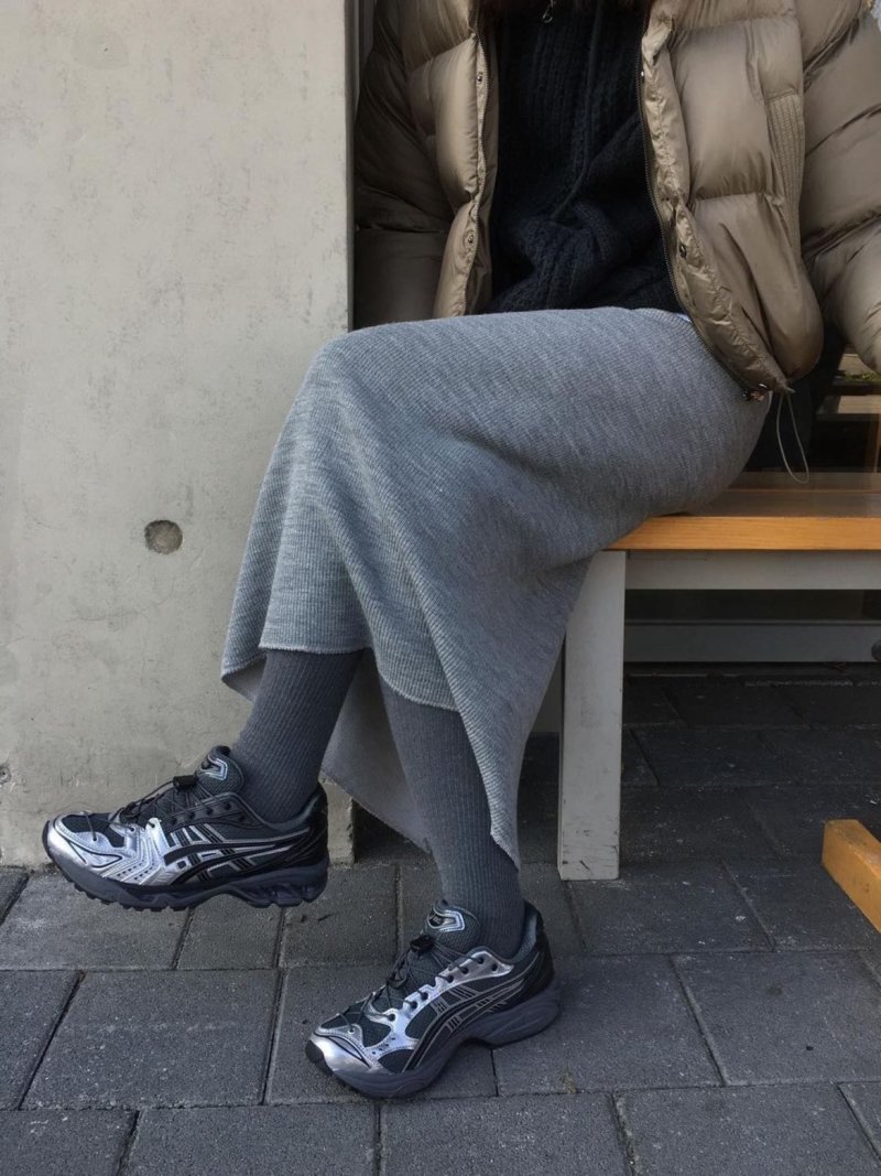 Asics Gel-Kayano 14 'Unaffected' view