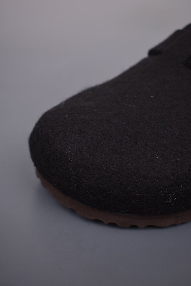 Birkenstock Arizona view