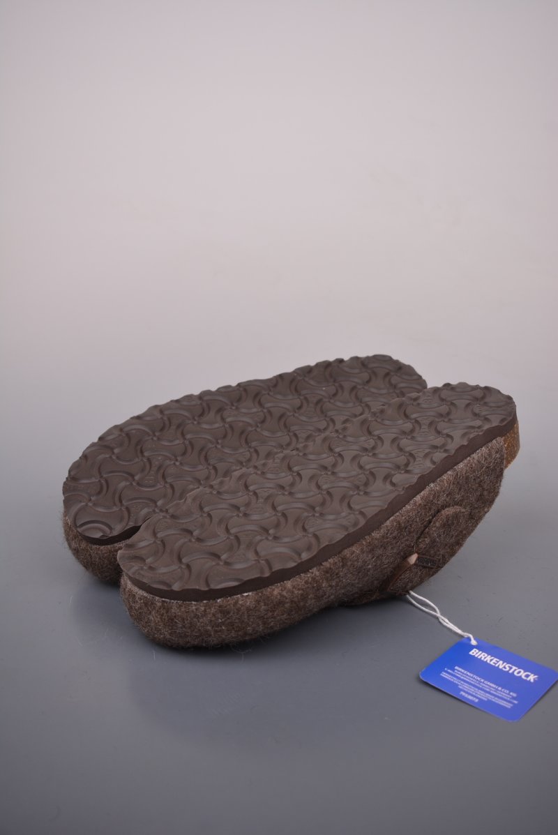 Birkenstock Arizona view