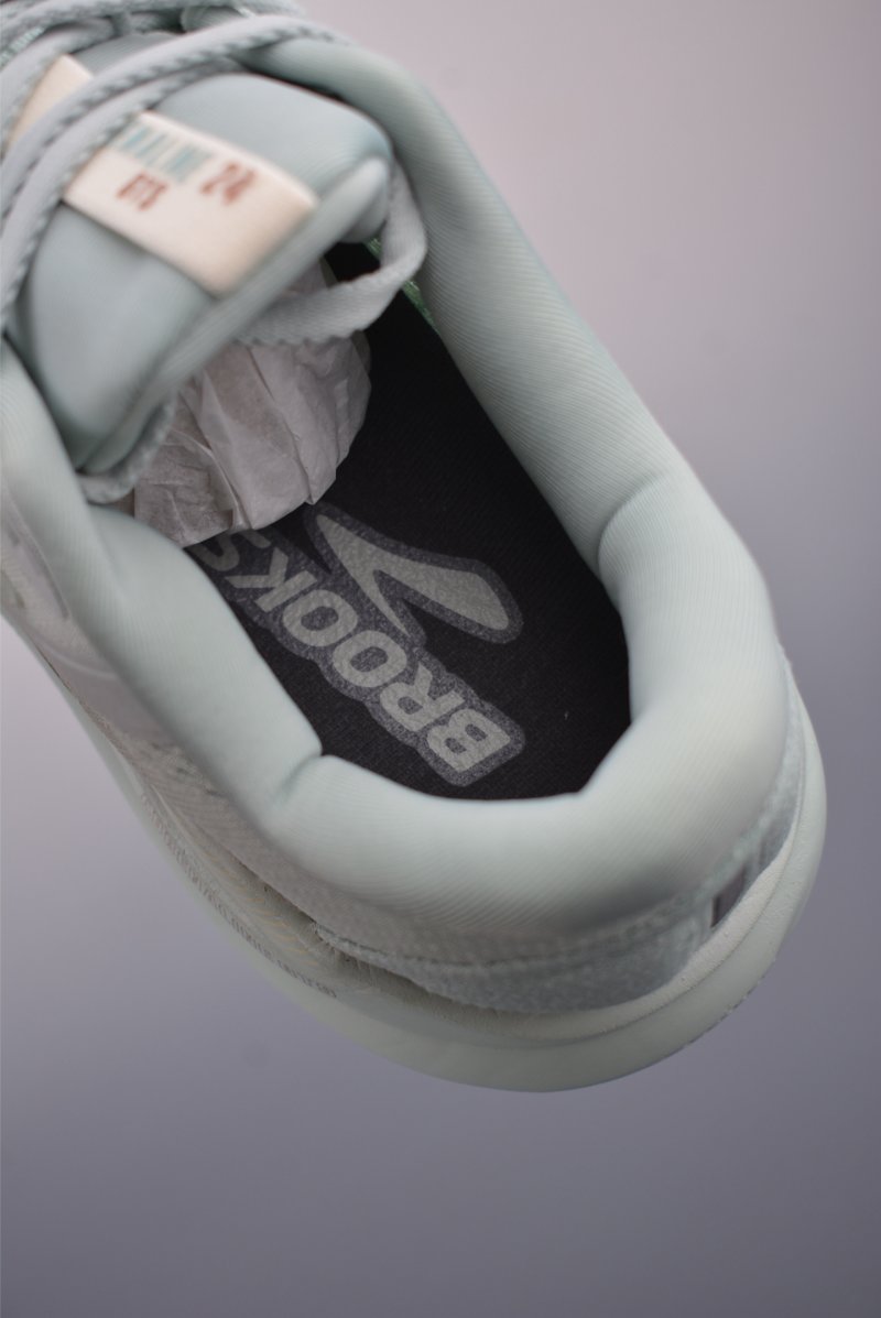 Brooks Adrenaline GTS 24 DNA LOFT V2 view