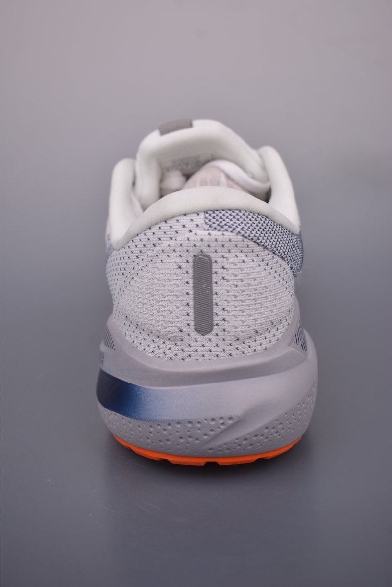 Brooks Adrenaline GTS 24 DNA LOFT V2 view