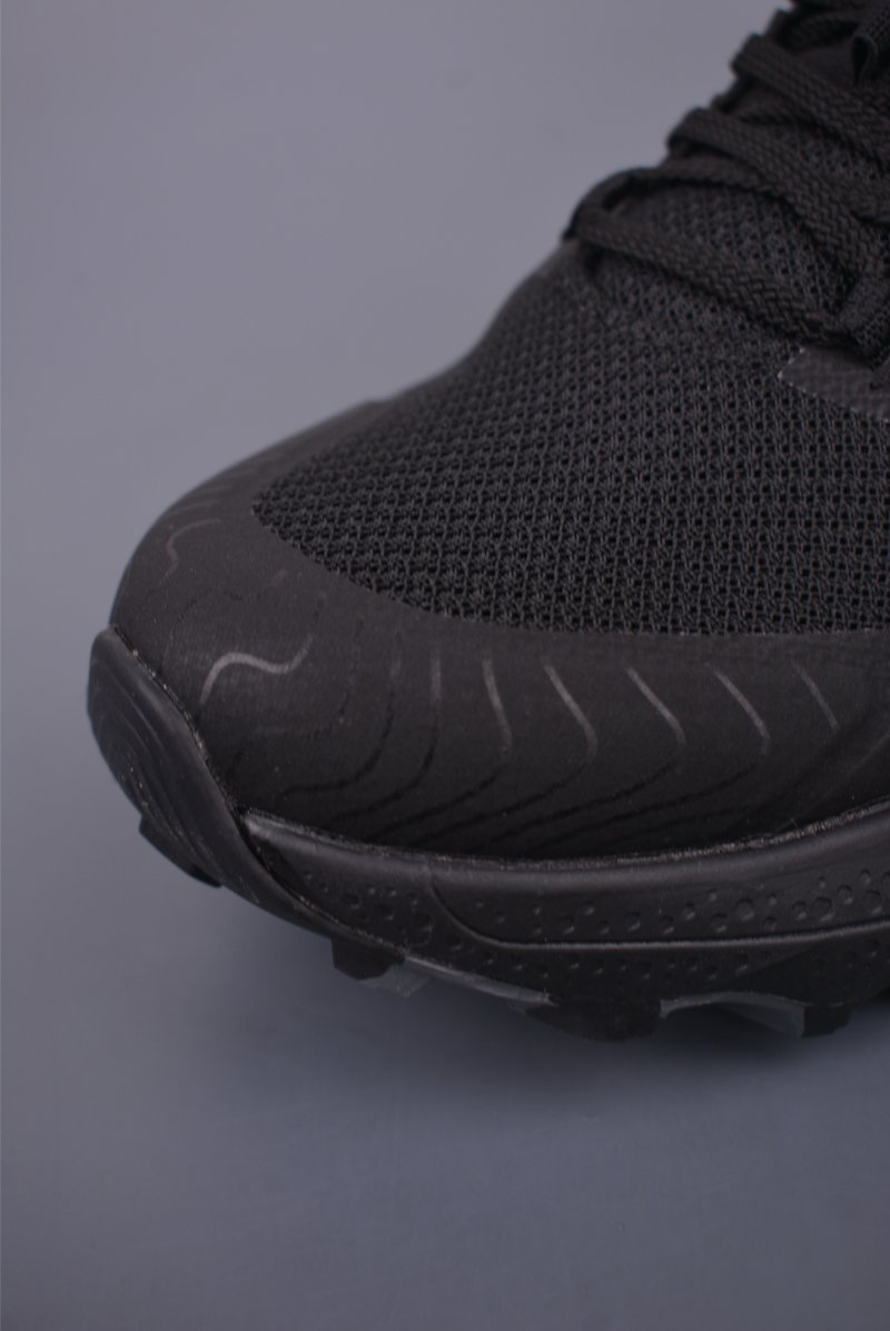 Brooks Cascadia 17 DNA LOFT V2 view