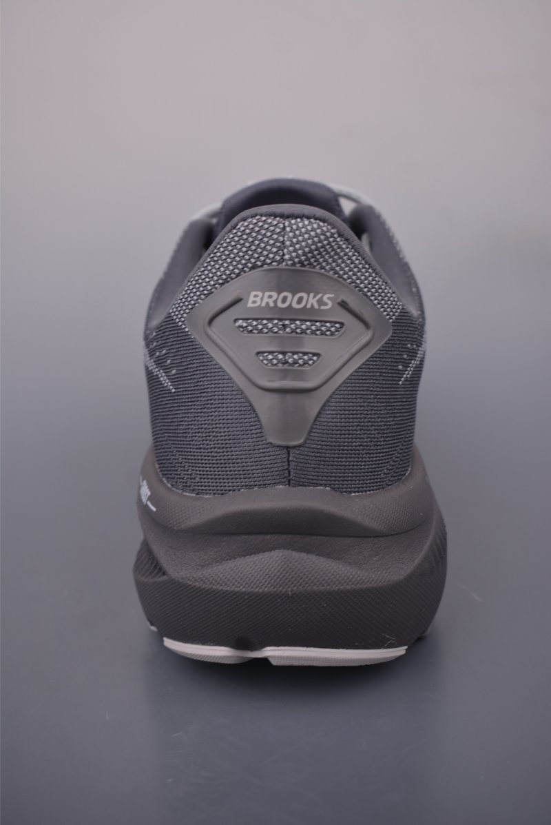 Brooks Ghost 17 DNA LOFT V2 view
