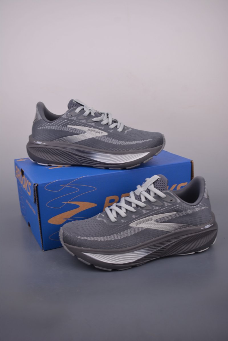 Brooks Ghost 17 DNA LOFT V2 view