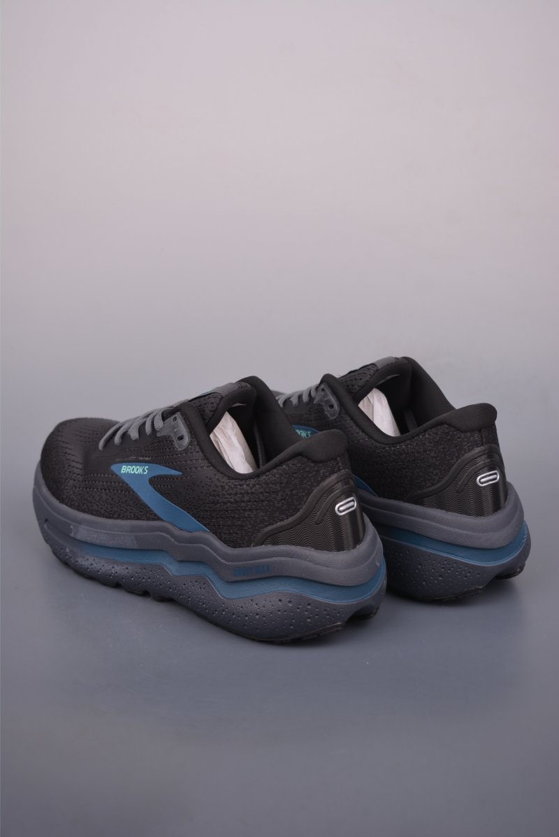 Brooks Ghost Max 2 DNA LOFT V2 view