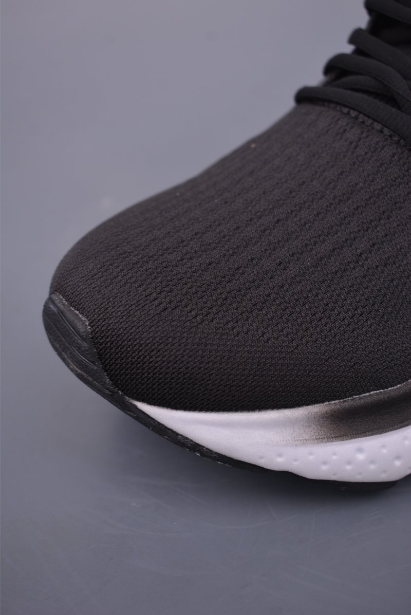 Brooks Glycerin 21 DNA LOFT V2 view