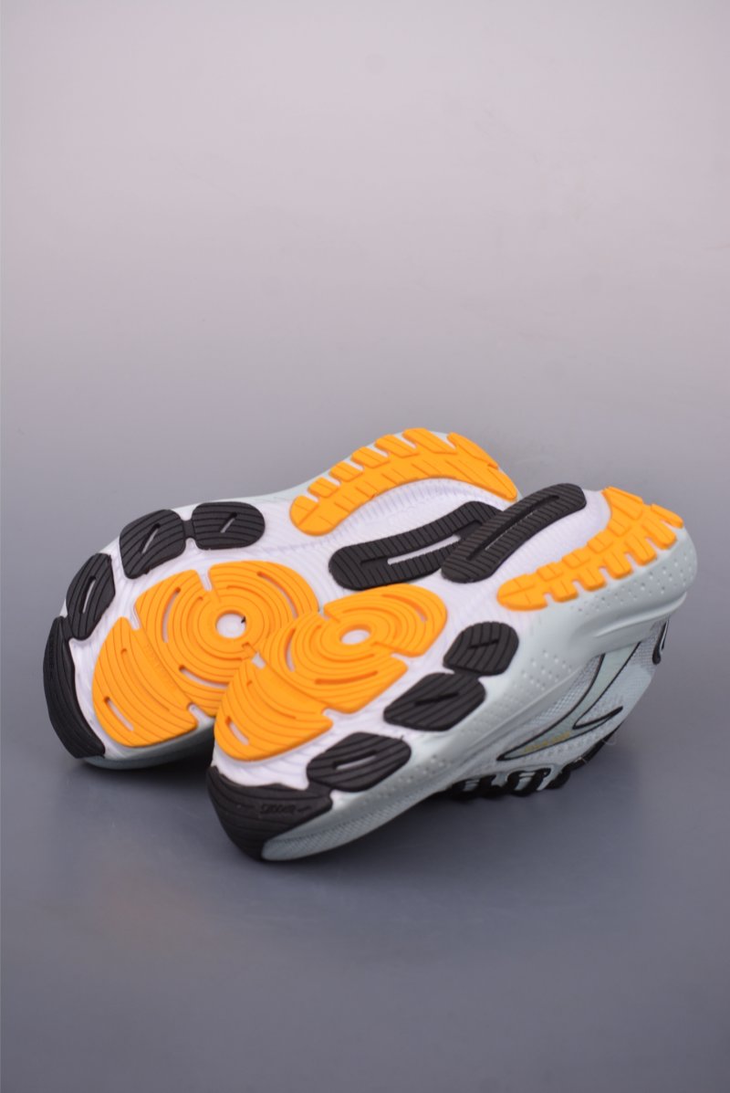 Brooks Glycerin 21 DNA LOFT V2 view