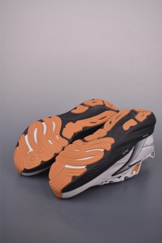 Brooks Glycerin 22 DNA LOFT V2 view 3