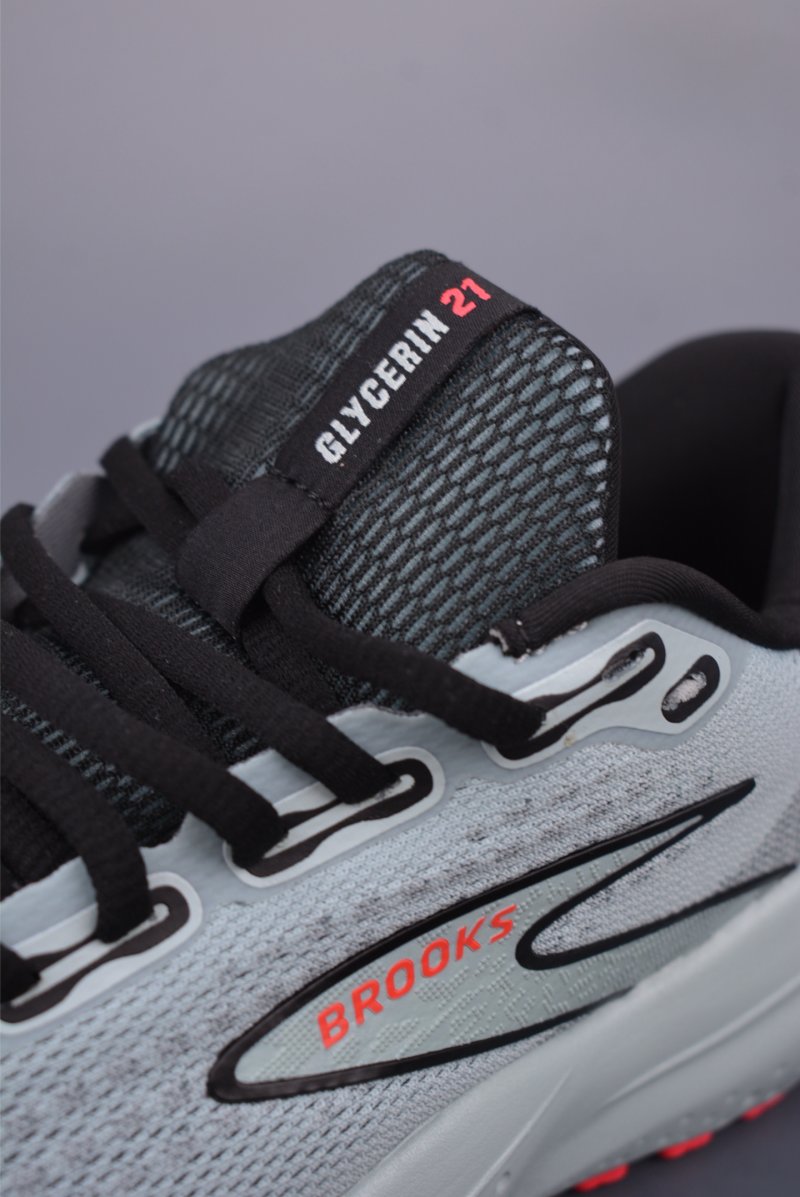 Brooks Glycerin 21 DNA LOFT V2 view