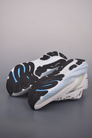 Brooks Glycerin 22 DNA LOFT V2 view 3