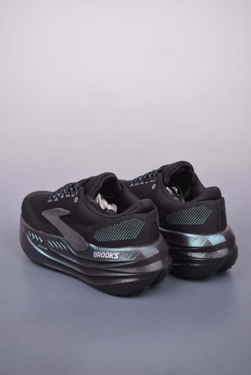 Brooks Glycerin Max DNA LOFT V2 view