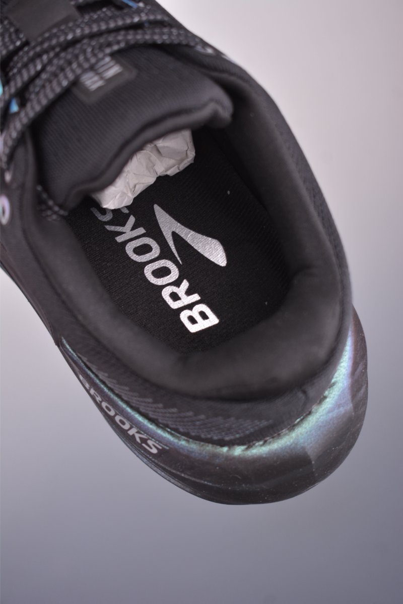 Brooks Glycerin Max DNA LOFT V2 view