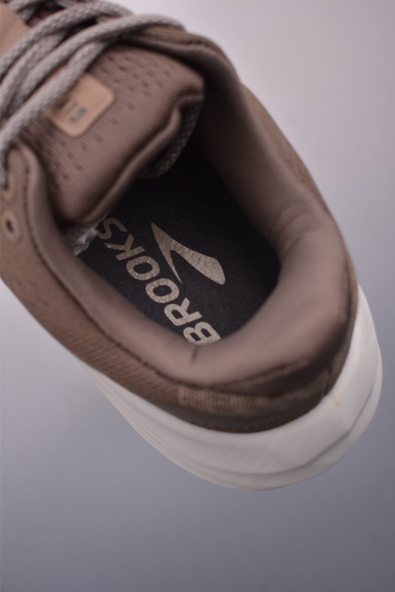 Brooks Glycerin Max DNA LOFT V2 view