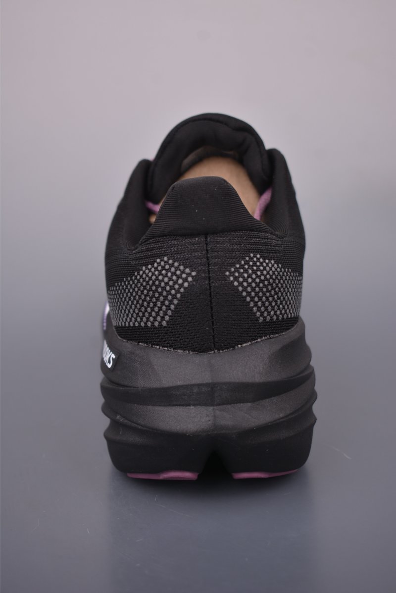 Brooks Glycerin Max DNA LOFT V2 view