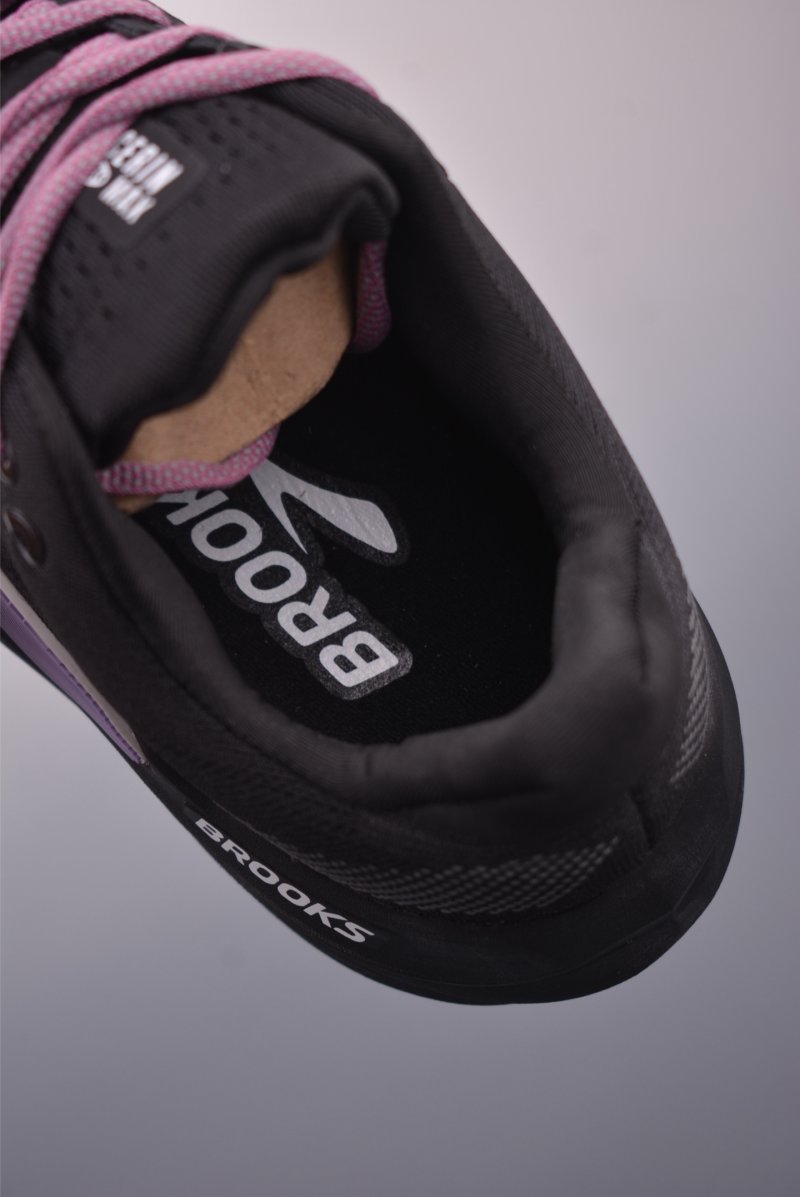 Brooks Glycerin Max DNA LOFT V2 view