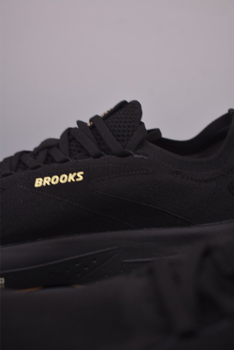 Brooks Glycerin StealthFit 21 DNA LOFT V2 view