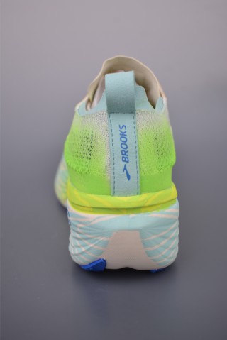 Brooks Hyperion Elite 4 DNA LOFT V2 view 4