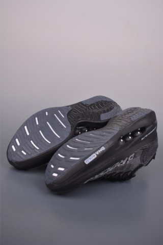 Brooks Hyperion Elite 5 DNA LOFT V2 view 3