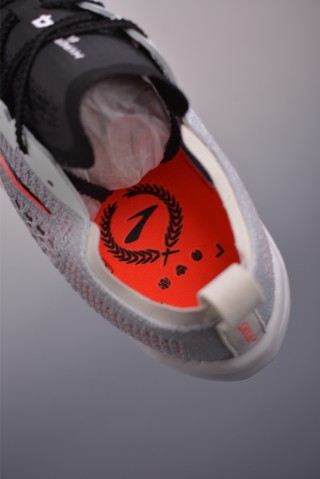Brooks Hyperion Elite 4 DNA LOFT V2 view 18