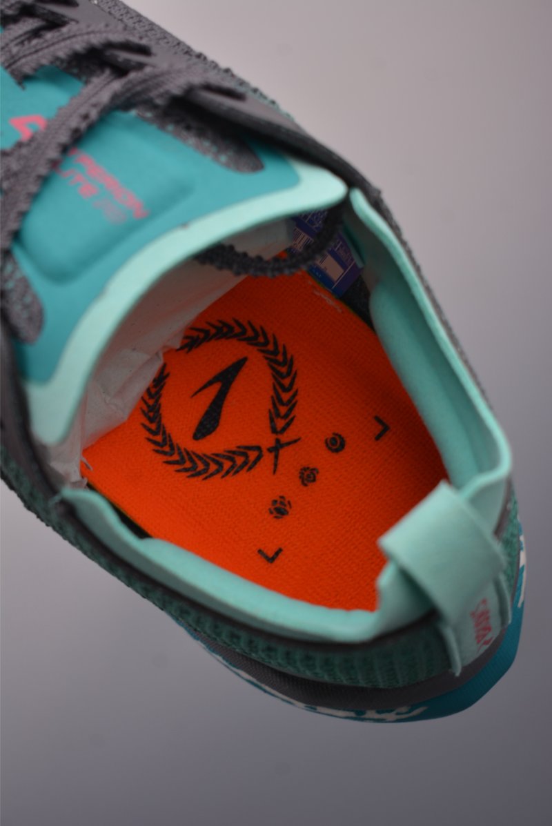 Brooks Hyperion Elite 4 PB DNA LOFT view
