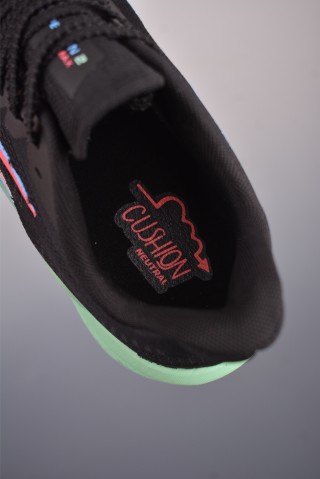Brooks Hyperion Max 2 view 9