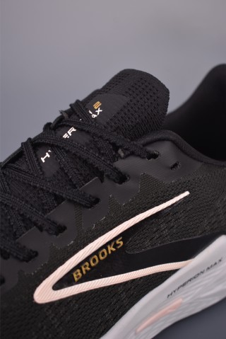 Brooks Hyperion Max 2 view 16