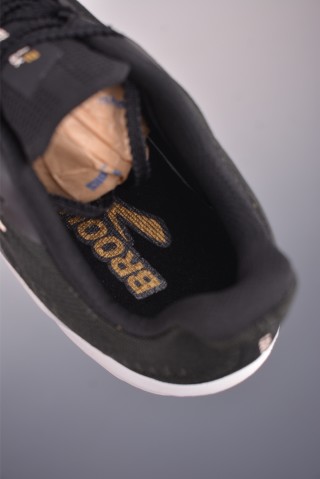 Brooks Hyperion Max 2 view 18