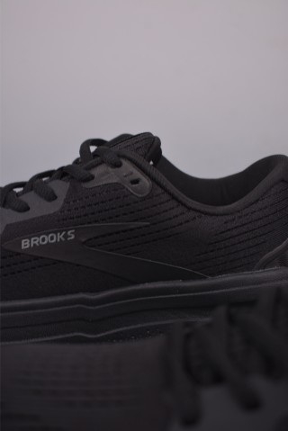 Brooks Hyperion Max 2 view 26