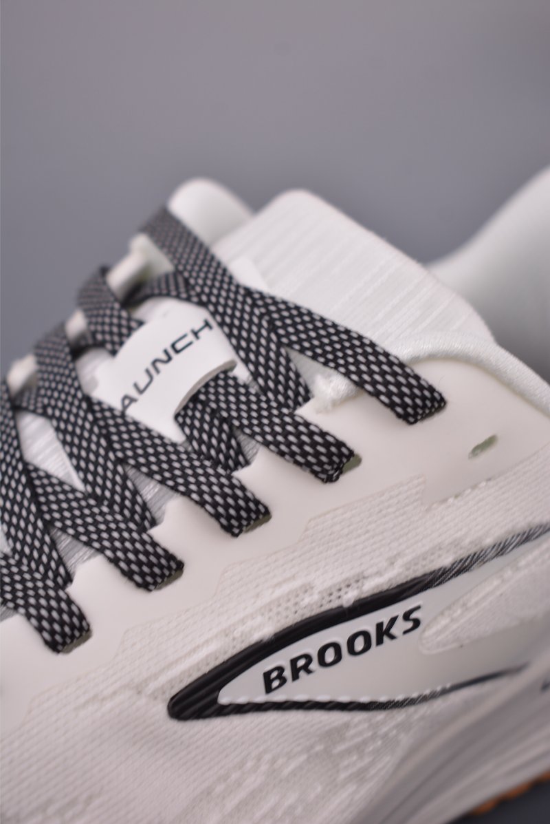 Brooks Launch 11 view