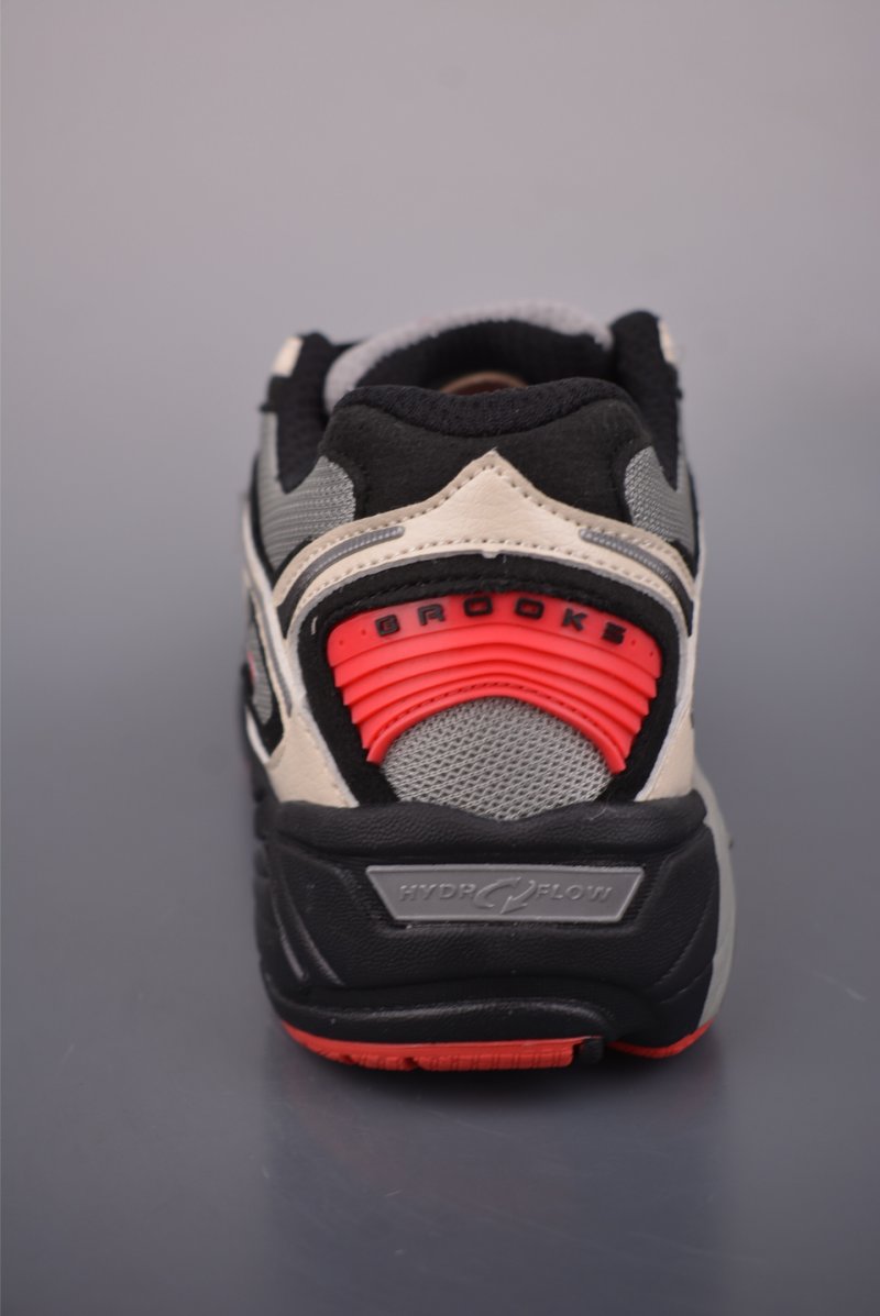 Brooks Staple x Adrenaline GTS 4 view