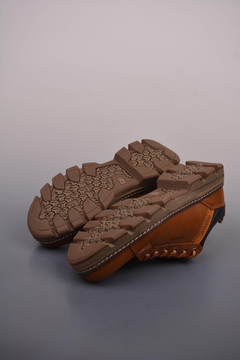 Caterpillar Cat Gore-Tex 'Gold' view
