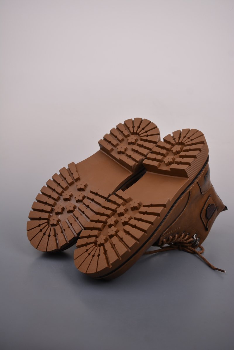 Caterpillar Cat 'Yellow / Gold' view