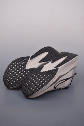 Nike Quest 6 view 3