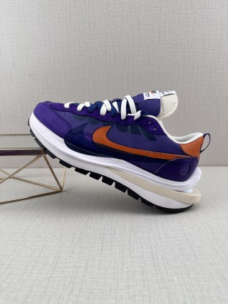 Nike Sacai x LDV Vaporwaffle 'Sesame Blue Void' view 1