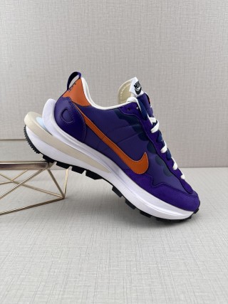 Nike Sacai x LDV Vaporwaffle 'Sesame Blue Void' view 2