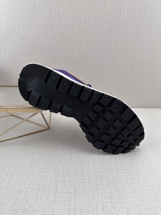 Nike Sacai x LDV Vaporwaffle 'Sesame Blue Void' view 6