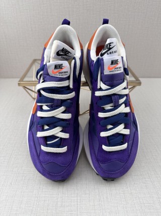 Nike Sacai x LDV Vaporwaffle 'Sesame Blue Void' view 10