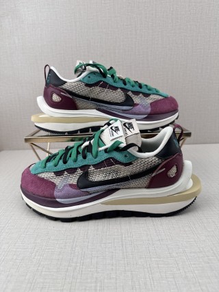 Nike Sacai x LDV Vaporwaffle 'Sesame Blue Void' view 23