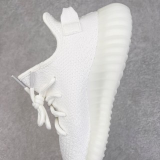 Yeezy Boost 350 V2 'Pure White' view 7