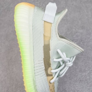 Yeezy Boost 350 V2 view 6