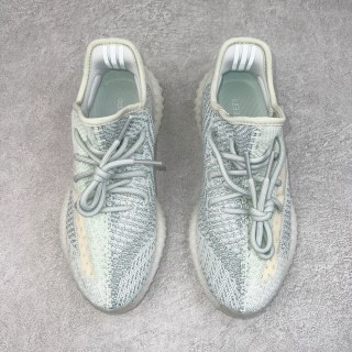 Yeezy Boost 350 V2 'Ice Blue Static' view 2