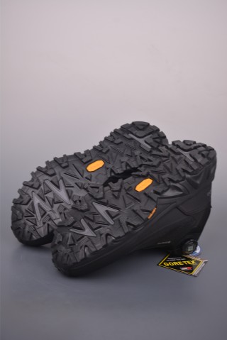 Columbia Hiking Boot 'Gold' view 3