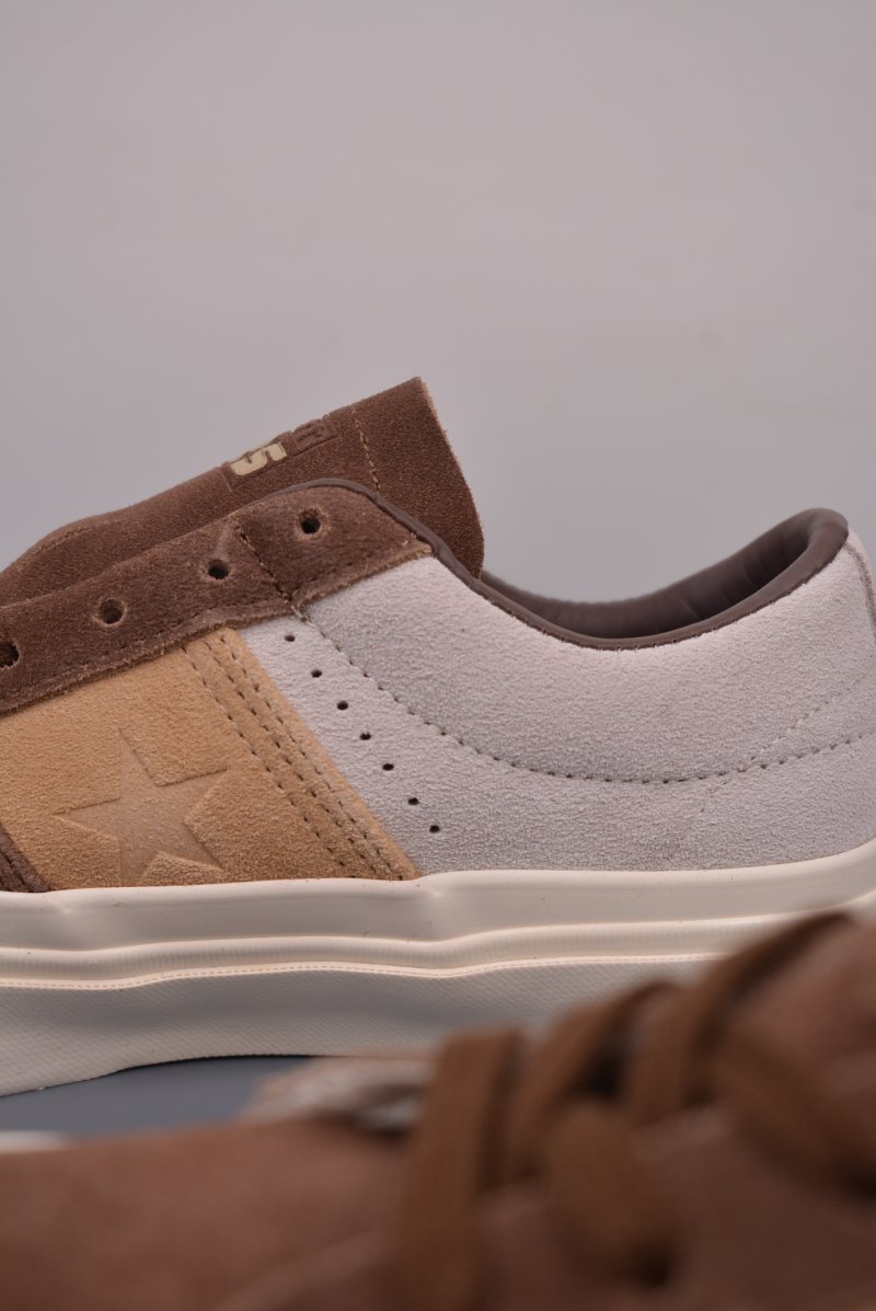 Converse One Star Academy Pro x Carhartt WIP 'Brown / White' view