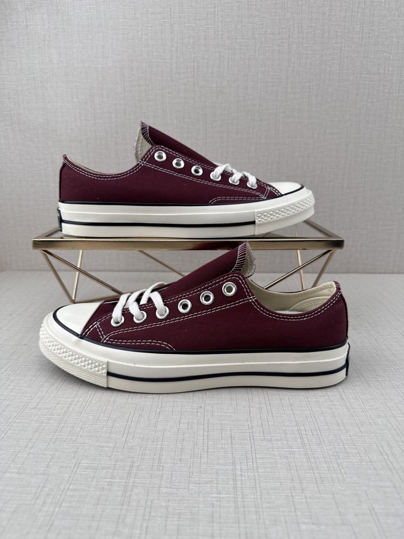 Converse 1970s 'Deep Green' view