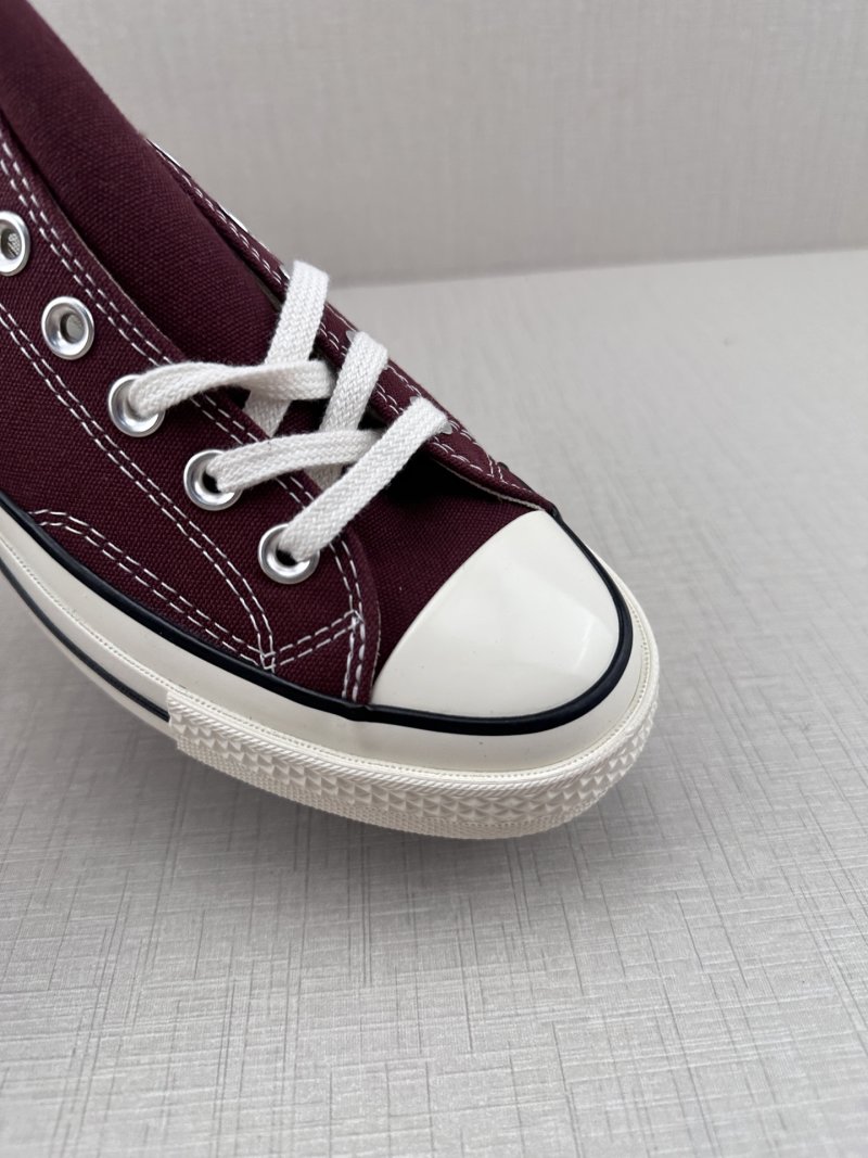 Converse 1970s 'Deep Green' view